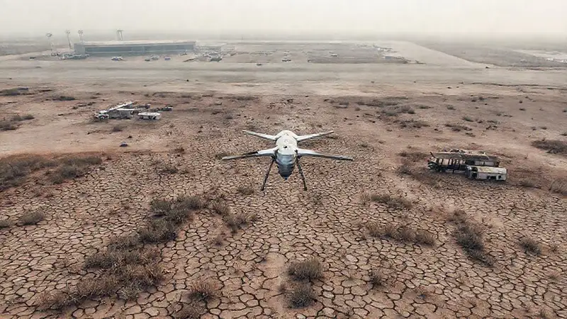 Un aeropuerto desolado refleja decadencia ambiental