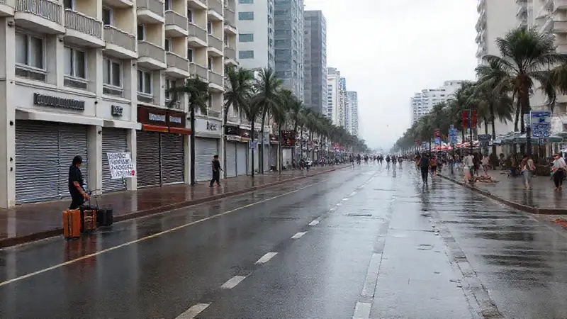 La ciudad está vacía y triste